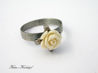 CREME ROSE