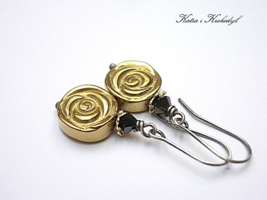 GOLDEN ROSE