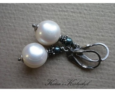 SPRZEDANE. WHITE PEARLS
