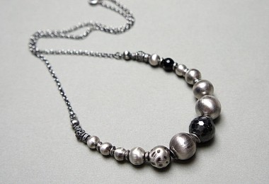 Silver ball vol. 2 /korale/ - naszyjnik