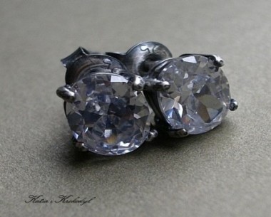 SPRZEDANE. OCZKA CRYSTAL