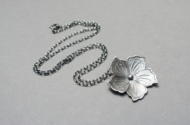 Flower - naszyjnik