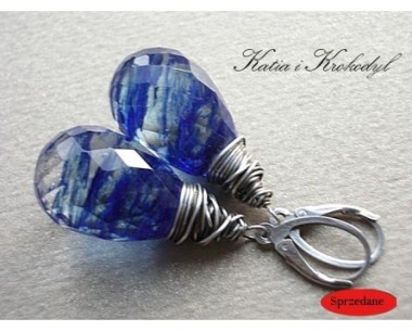 LONDON BLUE W OPLOCIE