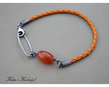 SPRZEDANE. NA DOCZEPKĘ - ORANGE