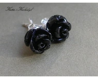 BLACK  ROSE