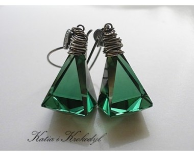 GREEN PYRAMID