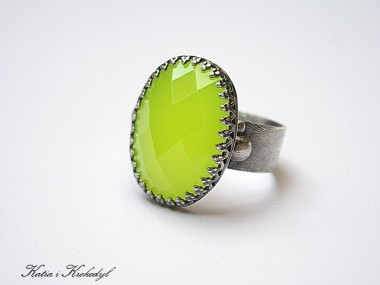 NEON